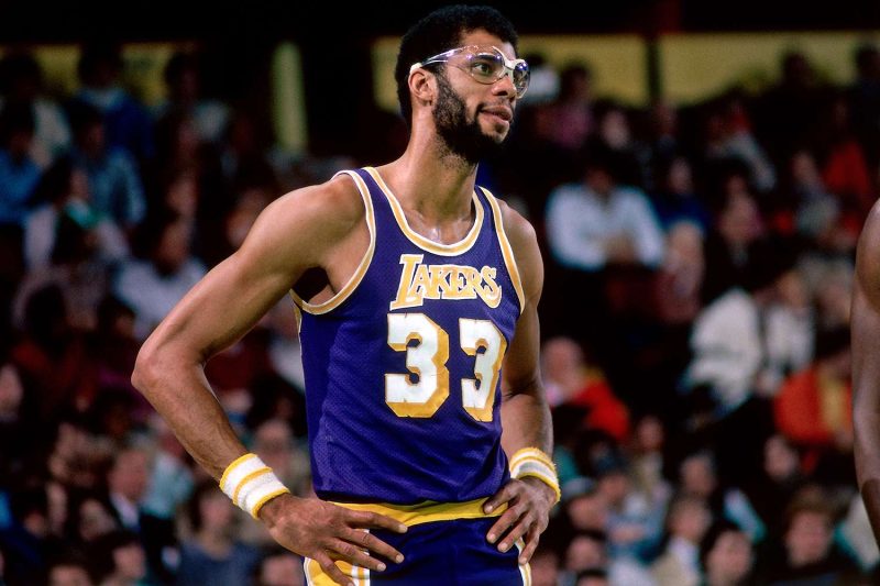Kareem Abdul-Jabbar: The Legendary Giant of Basketball